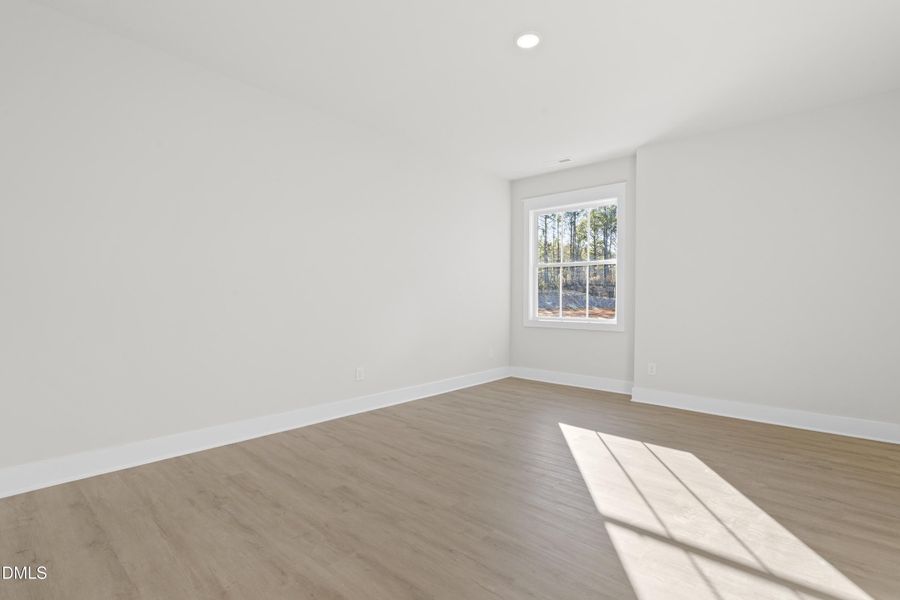 Owners Bedroom - DSC04794