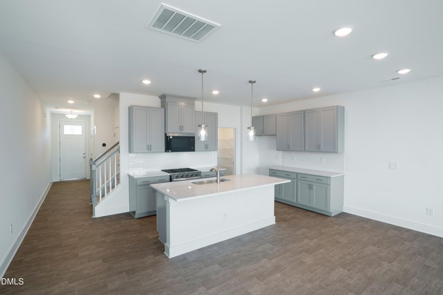 Powell Aurora Lot 209 by RHP-10