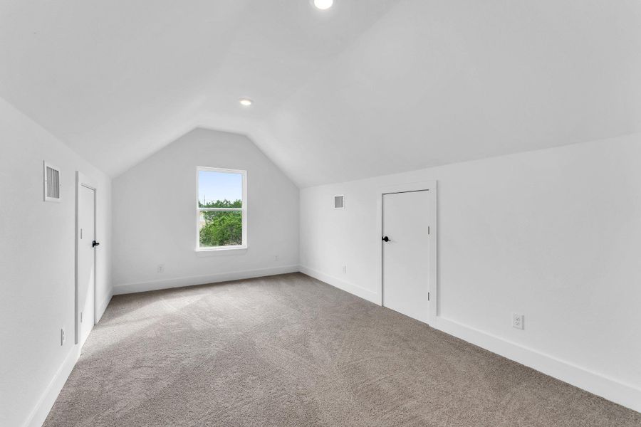 Upstairs bonus room could be a 5th bedroom, playroom or gameroom. En suite bathroom makes this a perfect upstairs retreat! Upstairs bonus room could be a 5th bedroom, playroom or gameroom. En suite bathroom makes this a perfect upstairs retreat!