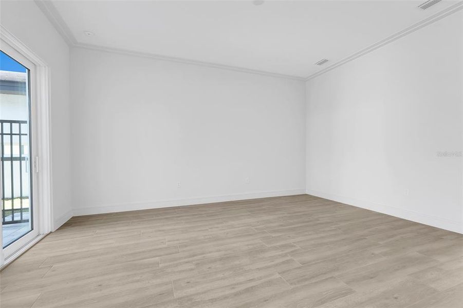 Spacious, unfurnished interior of a new home in Hampton Green at Providence, Davenport (Image 42).