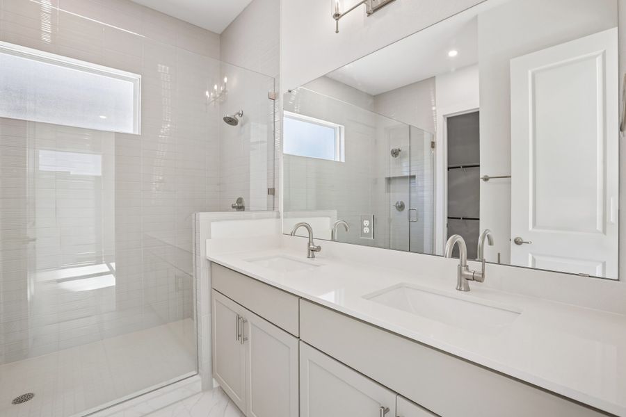 Furnished interior view inside a new home in Foxfield, Austin (Image 7).