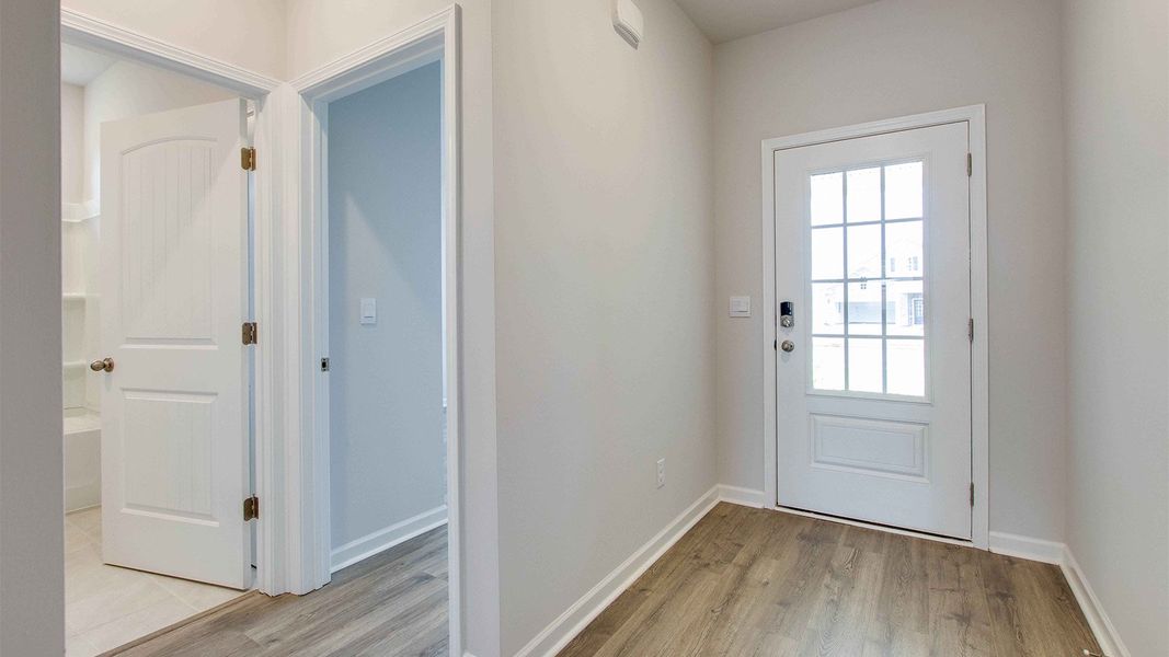 Spacious, unfurnished interior of a new home in Legacy Farms, White House (Image 29). Spacious, unfurnished interior of a new home in Legacy Farms, White House (Image 29).