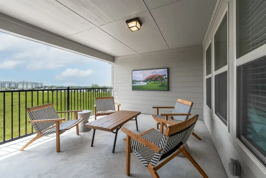Exterior details and patio area of a home in Bayside, Rowlett (Image 3).