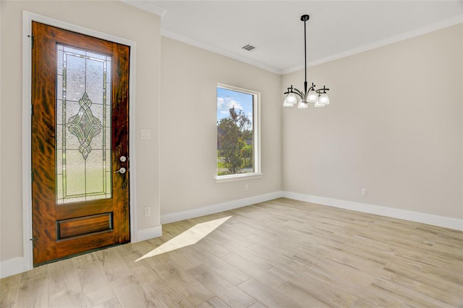 Spacious, unfurnished interior of a new home in , Houston (Image 25).