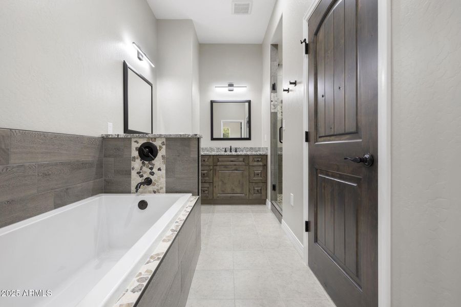 18-web-or-mls-FA9A2209 18-web-or-mls-FA9A2209