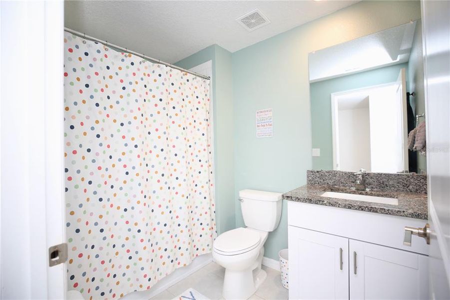 Furnished interior view inside a new home in , Land O' Lakes (Image 33).