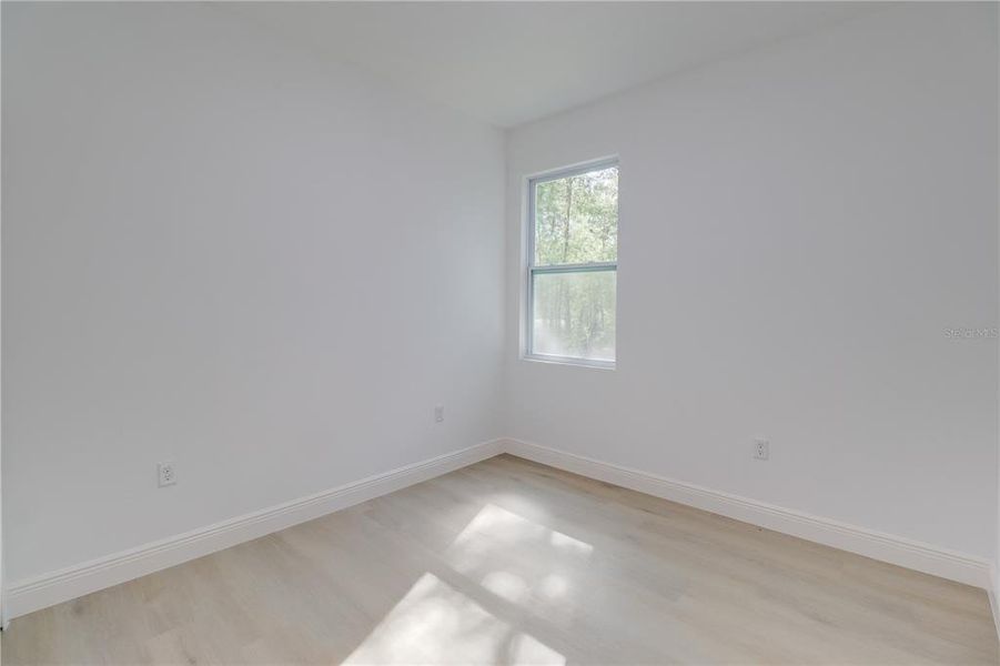 Spacious, unfurnished interior of a new home in , Ocklawaha (Image 14).