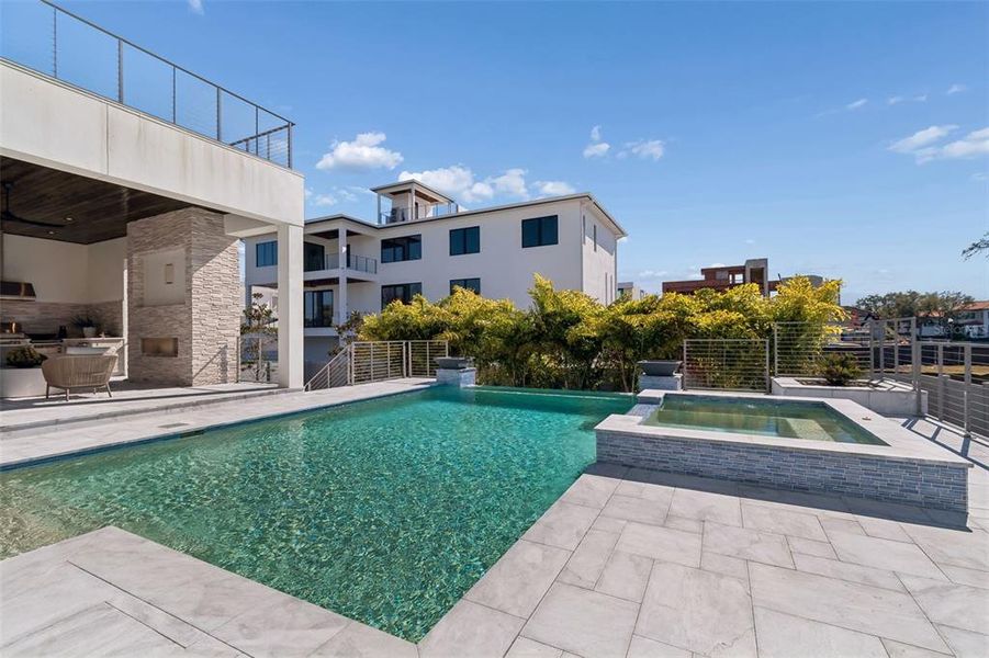 Exterior details and patio area of a home in , Tampa (Image 31).