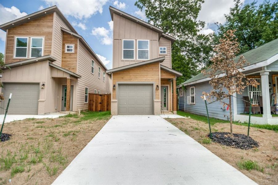 Front exterior of a new home in , Dallas, TX, highlighting curb appeal (Image 1). Front exterior of a new home in , Dallas, TX, highlighting curb appeal (Image 1).