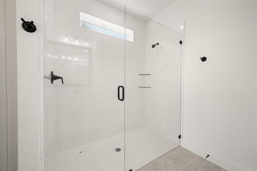 1015 Abigail- Primary Suite-5