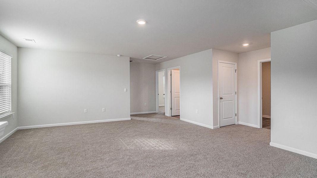 Representative unfurnished interior of a home built from the Robie by D.R. Horton in Heritage Crossing, Conway (Image 14).