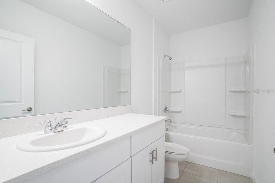 Furnished interior view inside a new home in Scenic Terrace, Lake Hamilton (Image 11).