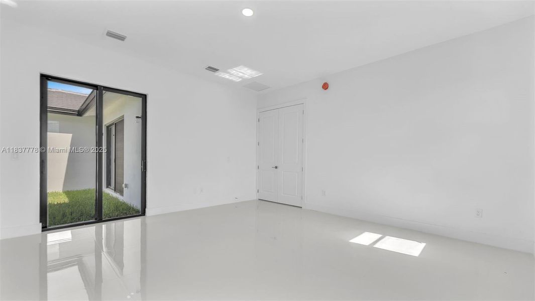 Image 41 of a home in . Image 41 of a home in .