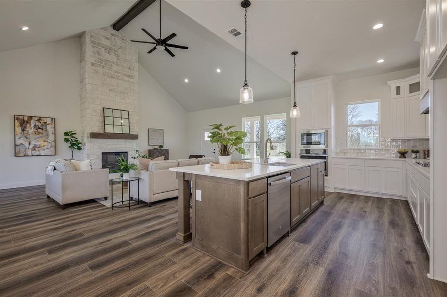 Furnished interior view inside a new home in , Farmersville (Image 38).