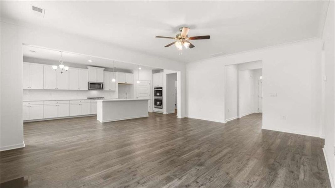Spacious, unfurnished interior of a new home in Water Oak Estates, Lawrenceville (Image 31). Spacious, unfurnished interior of a new home in Water Oak Estates, Lawrenceville (Image 31).