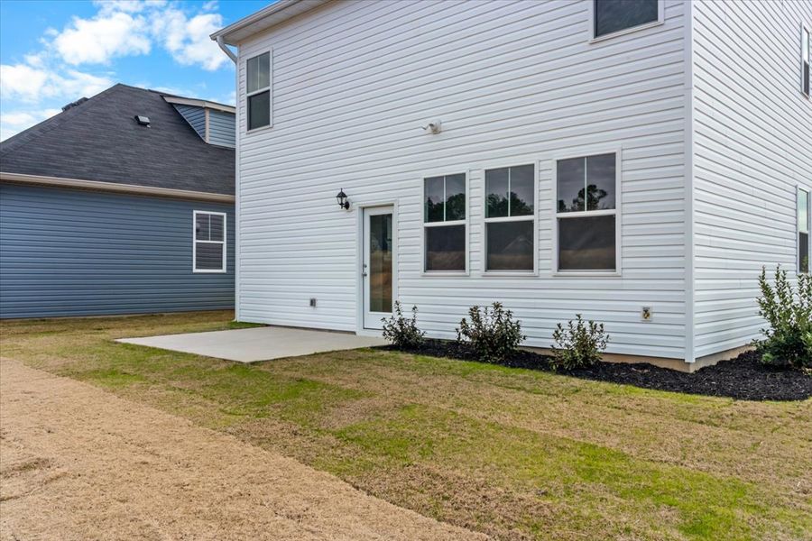 Exterior details and patio area of a home in Windsor, North Augusta (Image 4).