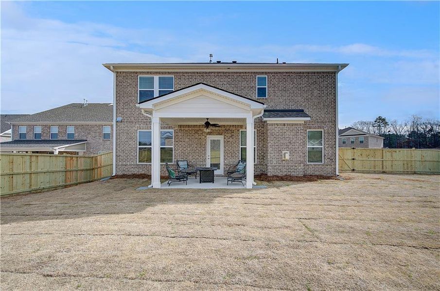 Exterior details and patio area of a home in Burchwood, Stockbridge (Image 3).
