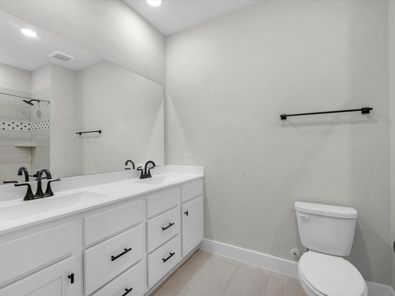 Furnished interior view inside a new home in Garden Glen at Clopton Farms, Montgomery (Image 5).