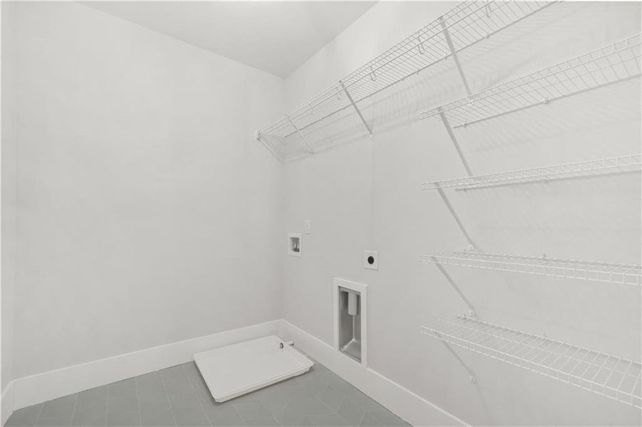 Spacious, unfurnished interior of a new home in , Atlanta (Image 26).