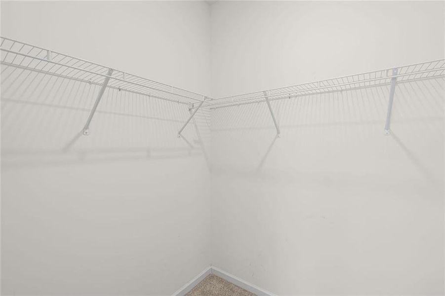 Spacious, unfurnished interior of a new home in Twin Lakes, Hoschton (Image 35).