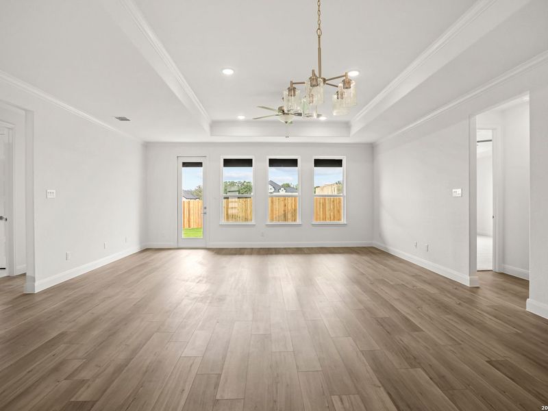Spacious, unfurnished interior of a new home in The Reserve at Potranco Oaks, Castroville (Image 26).