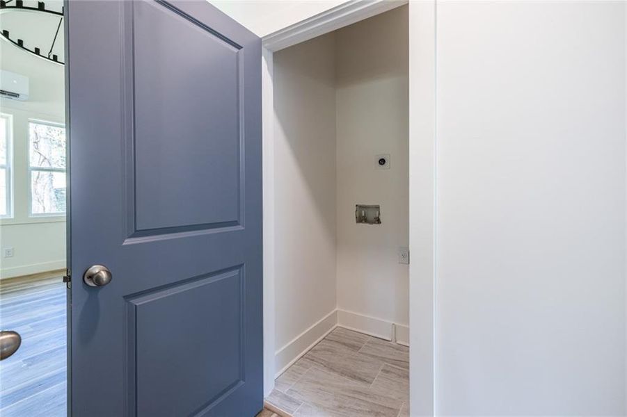 Spacious, unfurnished interior of a new home in , Atlanta (Image 30).