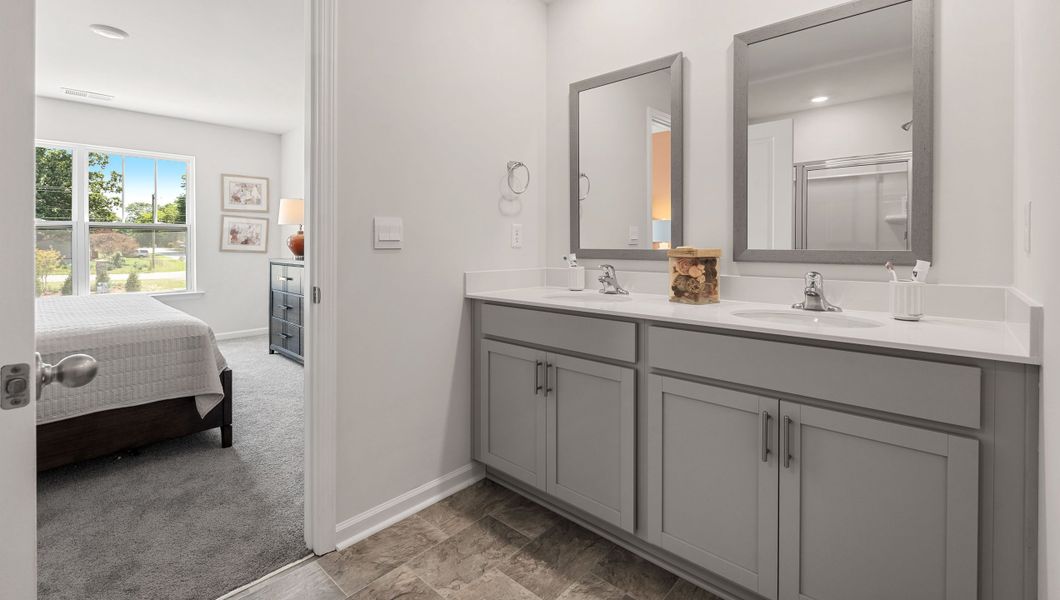 Furnished interior view inside a new home in Tanglewood Townes, Greenville (Image 23).