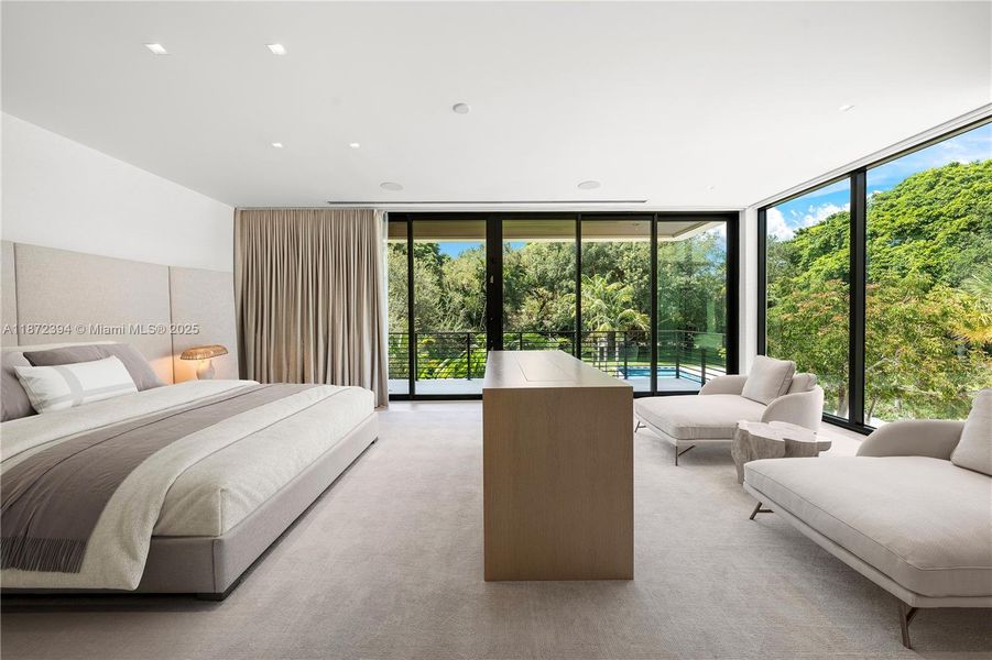 Furnished interior view inside a new home in , Coral Gables (Image 52).