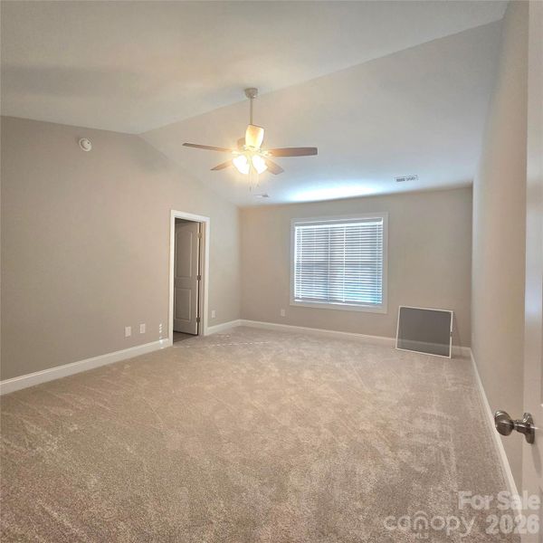 Spacious, unfurnished interior of a new home in , Salisbury (Image 16).