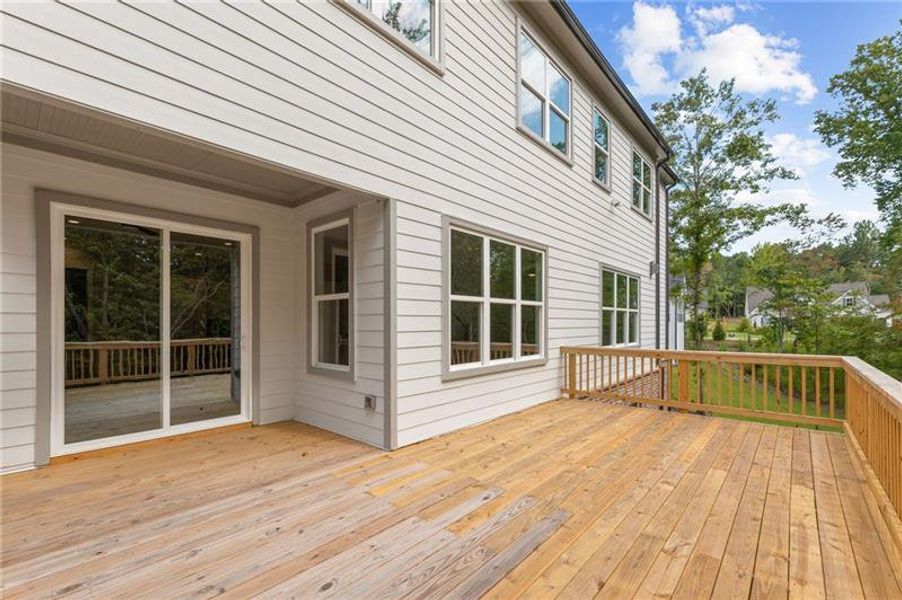 Exterior details and patio area of a home in Arden on Lanier, Cumming (Image 4).