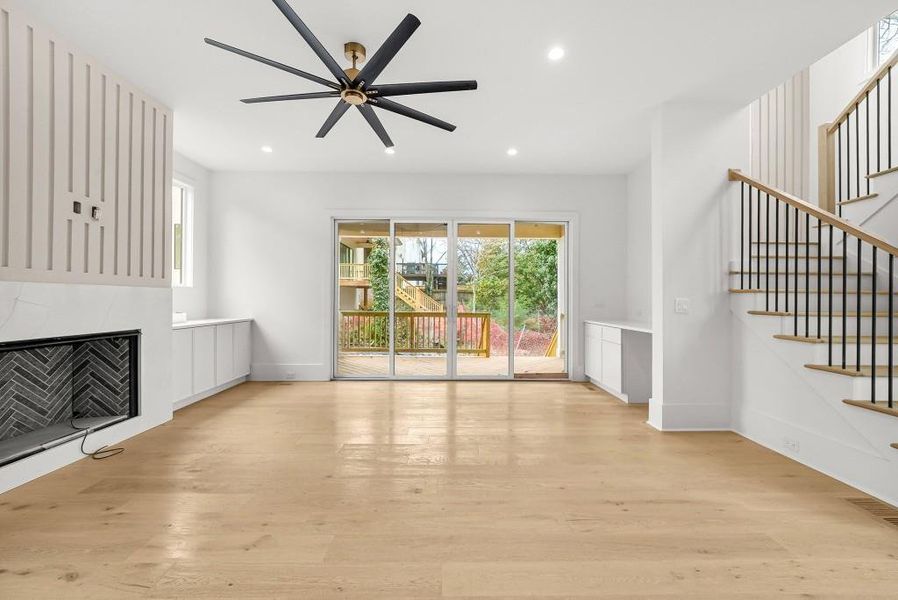 Spacious, unfurnished interior of a new home in , Atlanta (Image 15).