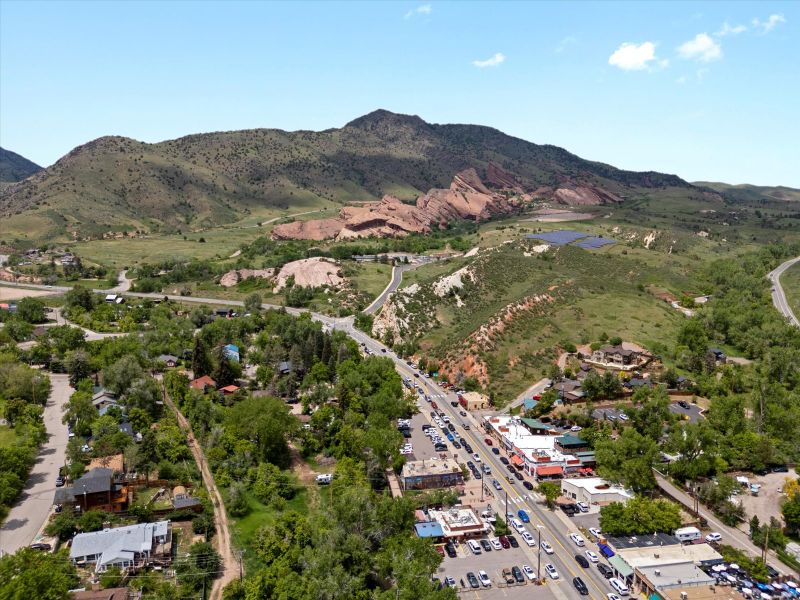 Image 12 of a home in Three Hills.