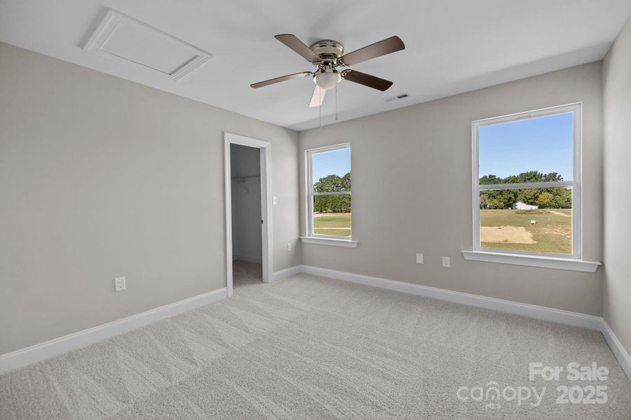 Spacious, unfurnished interior of a new home in , Monroe (Image 25).