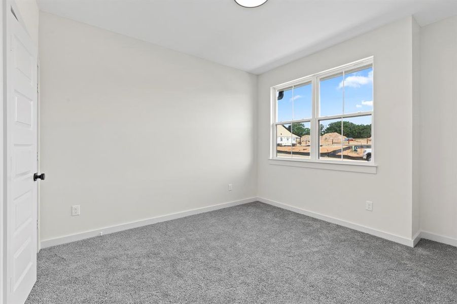 Spacious, unfurnished interior of a new home in , Lindale (Image 20).