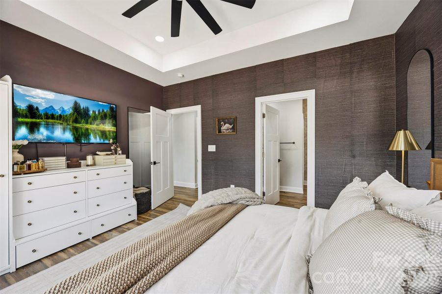 Furnished interior view inside a new home in , Kings Mountain (Image 18).