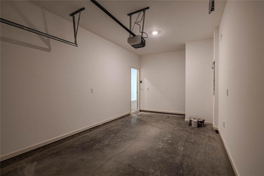 Spacious, unfurnished interior of a new home in Shorter Village, Rome (Image 16).