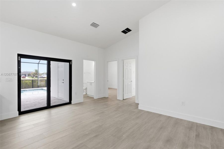 Spacious, unfurnished interior of a new home in , Cape Coral (Image 32). Spacious, unfurnished interior of a new home in , Cape Coral (Image 32).