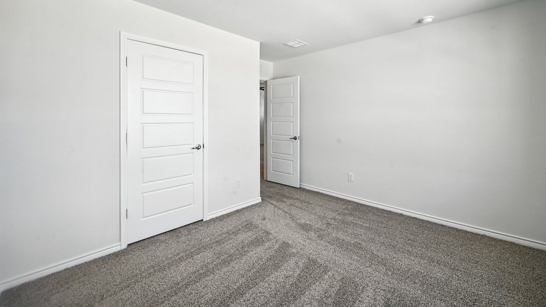 Spacious, unfurnished interior of a new home in Liberty Crossing, Royse City (Image 23).