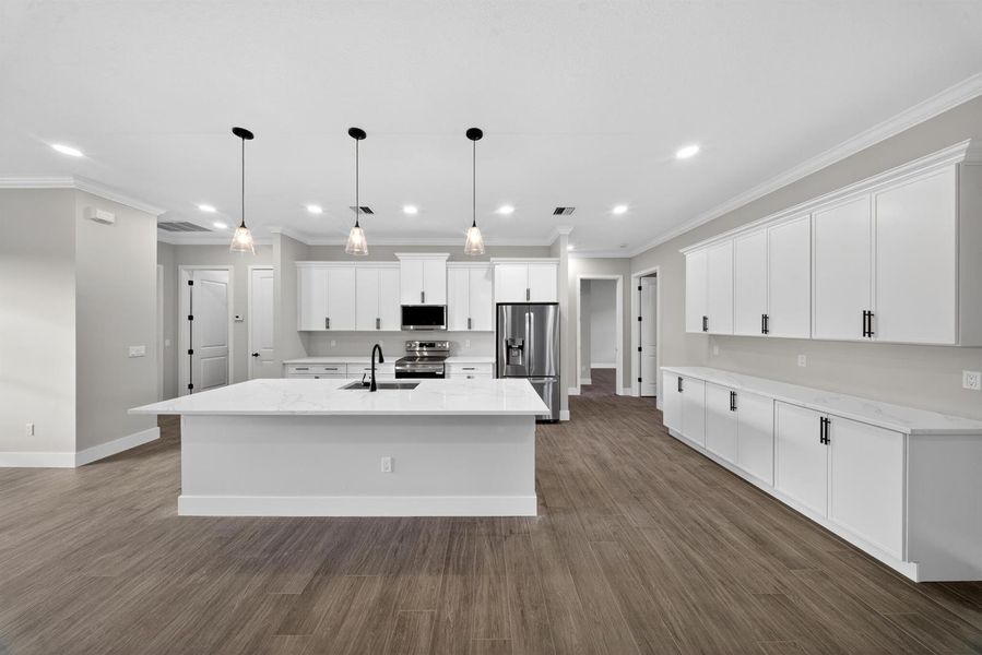 KITCHEN KITCHEN