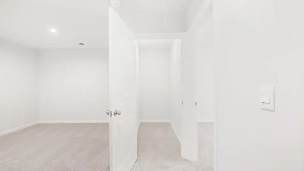 Spacious, unfurnished interior of a new home in Hughes Court, Dawsonville (Image 19). Spacious, unfurnished interior of a new home in Hughes Court, Dawsonville (Image 19).