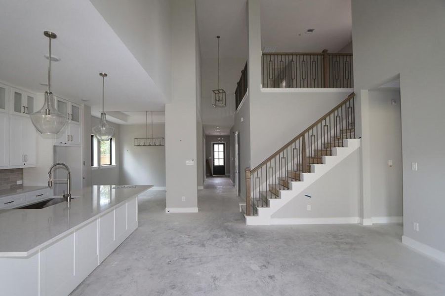 Image 34 of a home in Kresston.