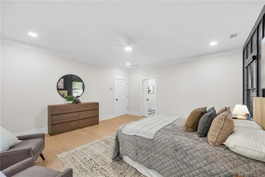 Furnished interior view inside a new home in , Scottdale (Image 14).