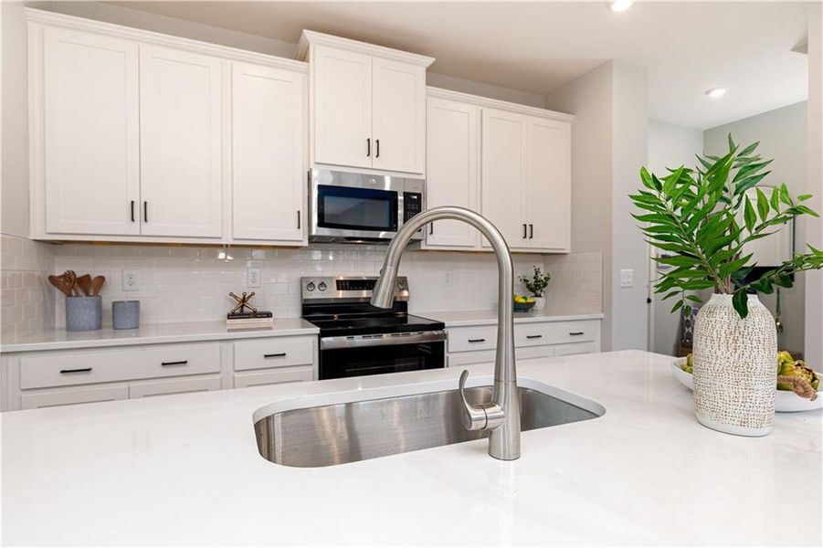 Close-up of interior finishes inside a home in Darlington, Loganville (Image 20).