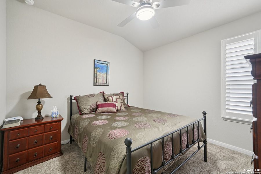 Furnished interior view inside a new home in Meyers Landing, New Braunfels (Image 18).