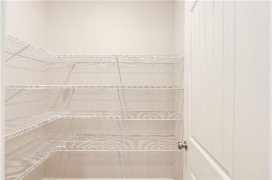 Spacious, unfurnished interior of a new home in , Lula (Image 19).