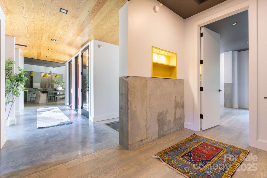 Image 27 of a home in .