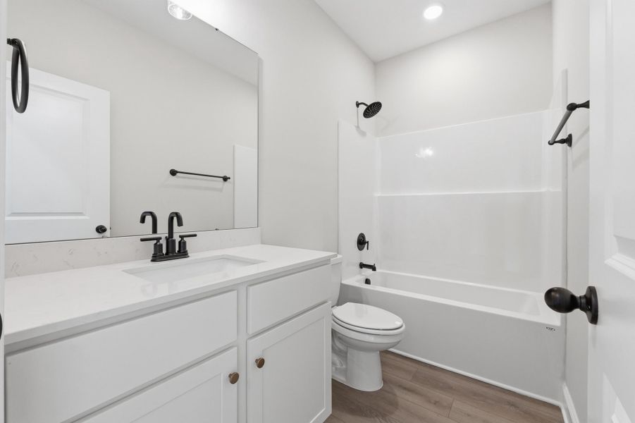Representative furnished interior of a home built from the The Glen A by Davidson Homes LLC in Meadow Ridge Estates, Josephine (Image 10).