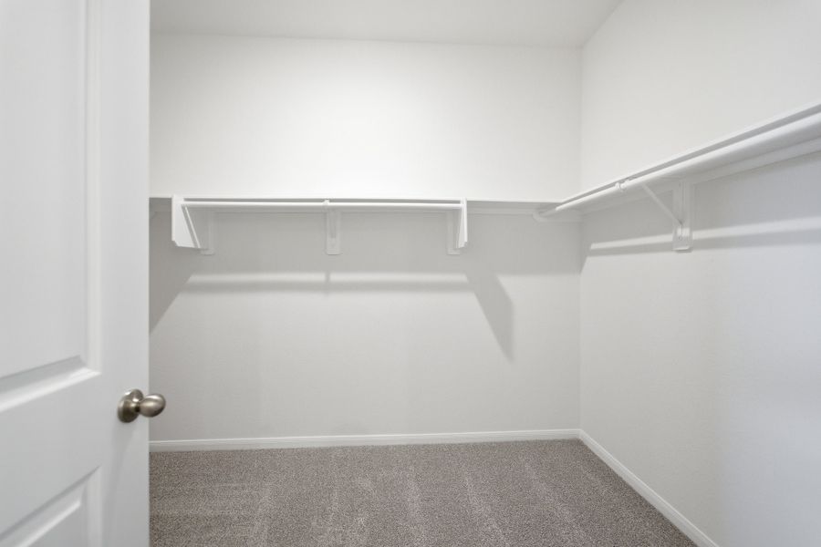 Representative unfurnished interior of a home built from the Ruby by CastleRock Communities in La Terra, Celina (Image 24).