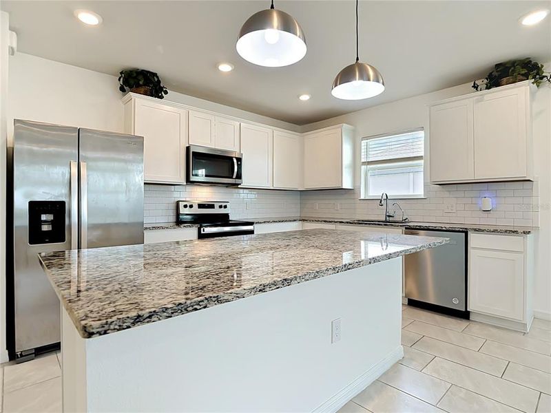 Furnished interior view inside a new home in , Winter Haven (Image 6).