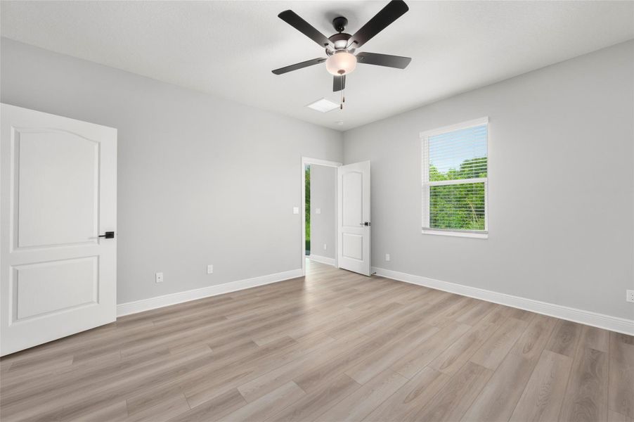 Spacious, unfurnished interior of a new home in Celebration Pointe, Fort Pierce (Image 18). Spacious, unfurnished interior of a new home in Celebration Pointe, Fort Pierce (Image 18).